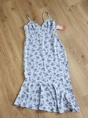 NWT Emerald Sundae Midi Foral Dress From Dry Goods